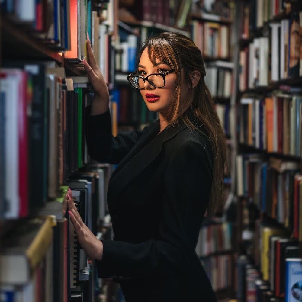 Susie R. Librarian