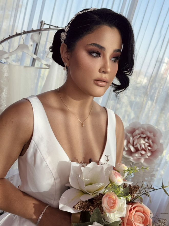 E3A19E12-BFAB-4C37-807F-C38E769FE097